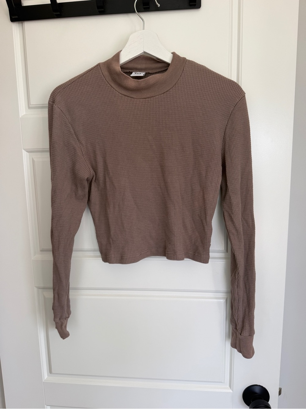 Aritzia TNA Taupe Ribbed Mock Neck Long-Sleeve Top